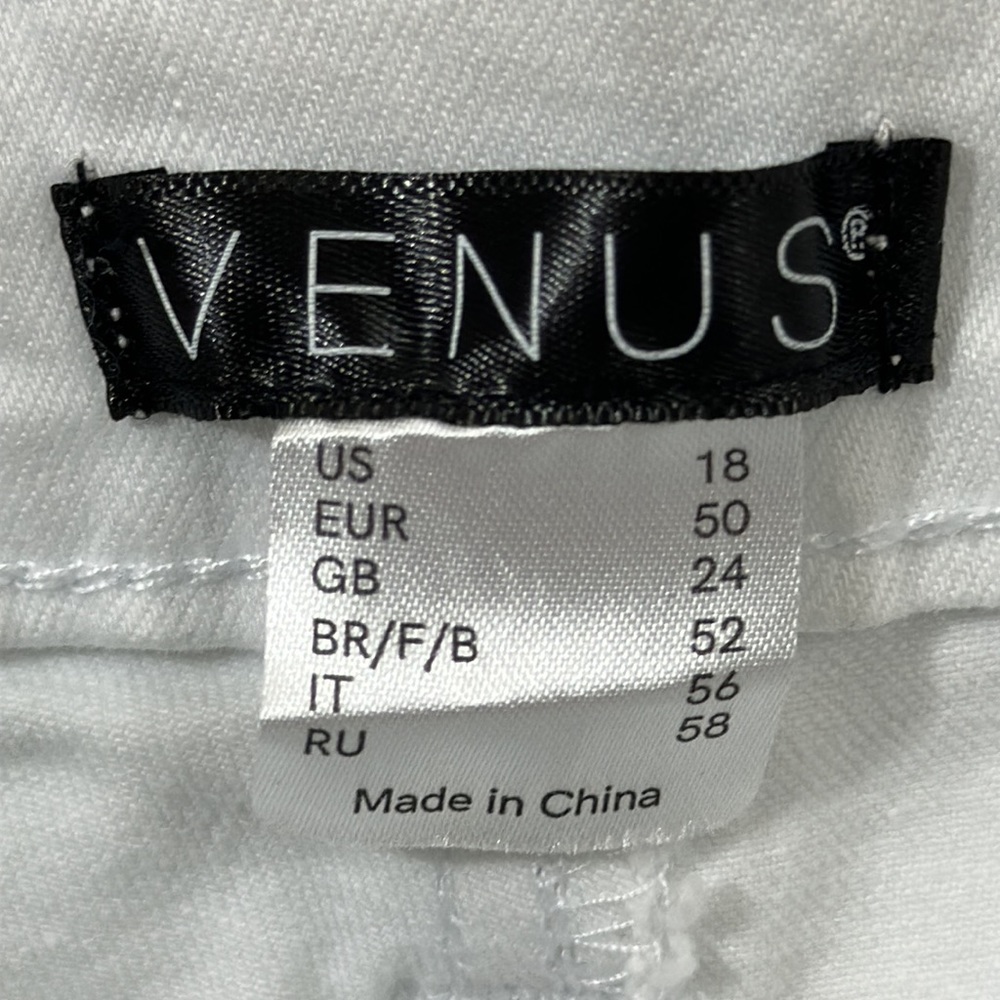 Stretchy Jeans - Picture 6 of 6